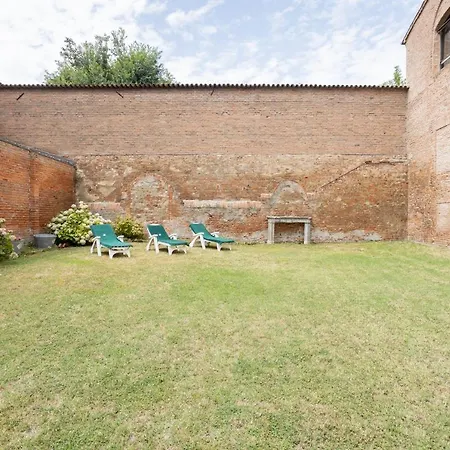 Palazzo Sabbioni Romantica Della Duchessa Affittacamere 3*
