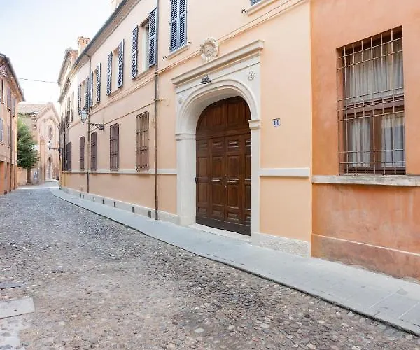 Palazzo Sabbioni Romantica Della Duchessa 3* Ferrara